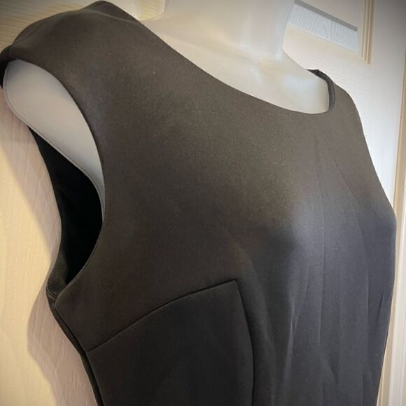 Donna Ricco Ruffle-Hem Sheath Dress - Picture 4 of 5